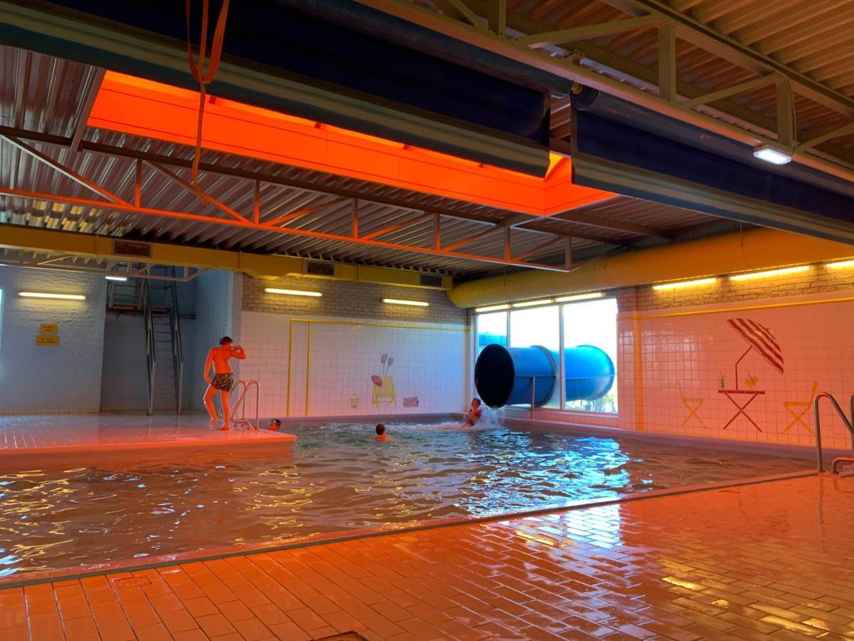 T Paerel Oefje Chalet Baarland